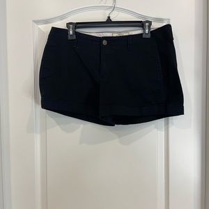 Old Navy size 10 black shorts 3&1/2 inch